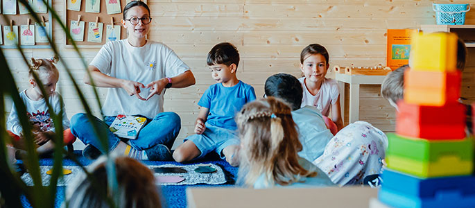 Young children with teacher